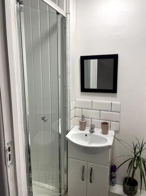 Nice Flat In Heart Of لندن المظهر الخارجي الصورة